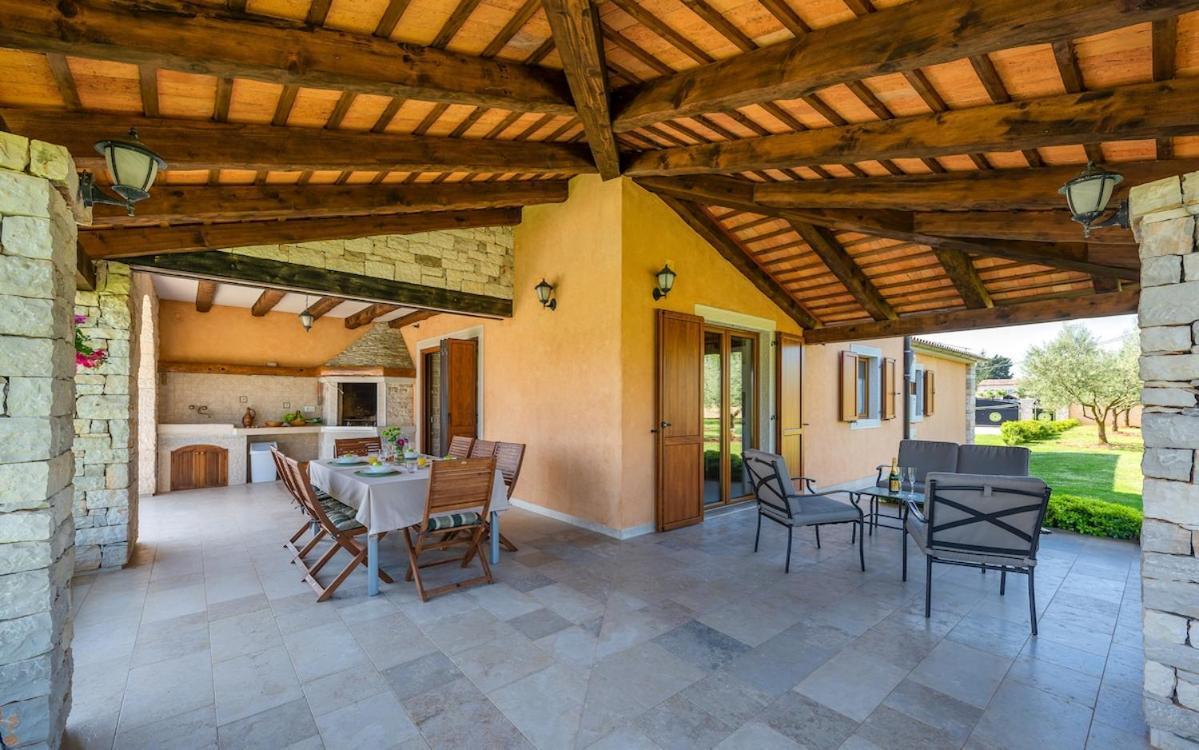 Villa Oliveta By Istrialux Filipana Exteriér fotografie